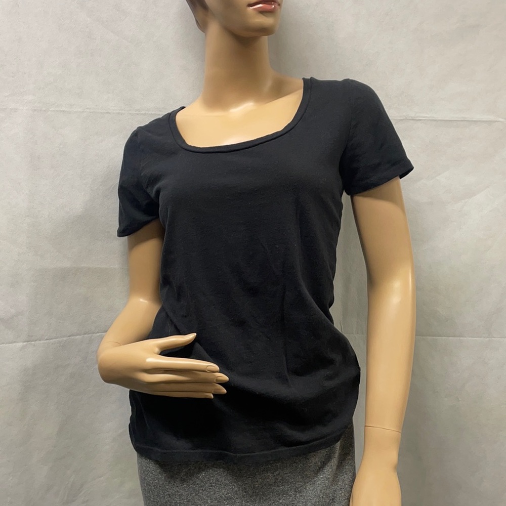 Rue21 Black Short Sleeve Tee Shirt (XL)
